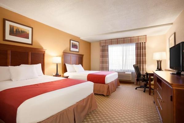 Portage Inn & Suites 卡拉马祖 外观 照片